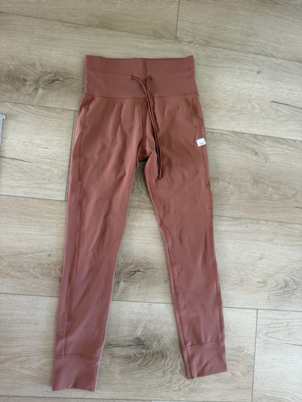 Womens Vuori High-Waist Rust Leggings